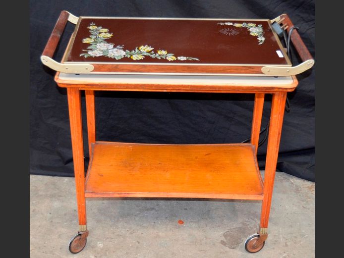 MID-CENTURY TEA TROLLEY WITH HOTTRAY, 70 x 41 x 65cm [Switches on, untested further]
