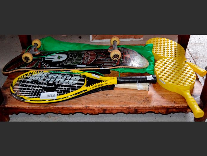 GRIZZLY SKATEBOARD &TENNIS RACQUETS [65,75]