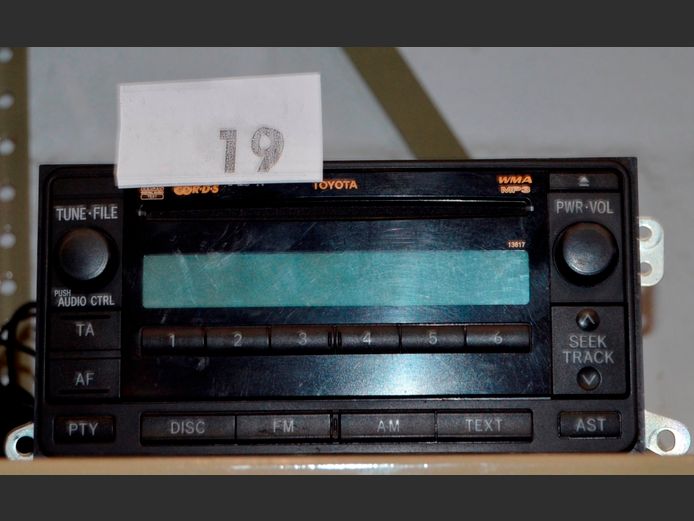 TOYOTA CAR RADIO [Untested]