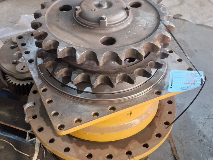 CAT 16H FINAL DRIVE / WHEEL STATION
