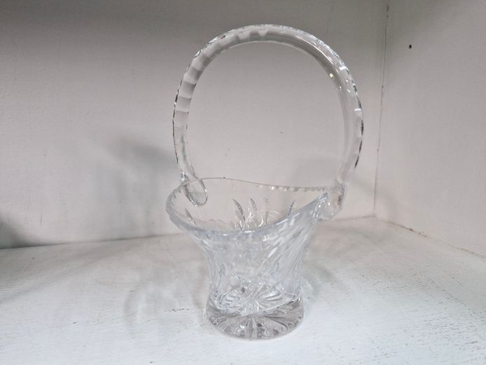 Princess Cut Floral Crystal Candy Basket