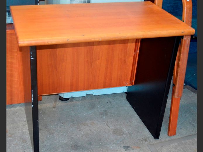 CHERRYWOOD & BLACK SMALL DESK, 90 x 54 x 76cm [Scuffed]