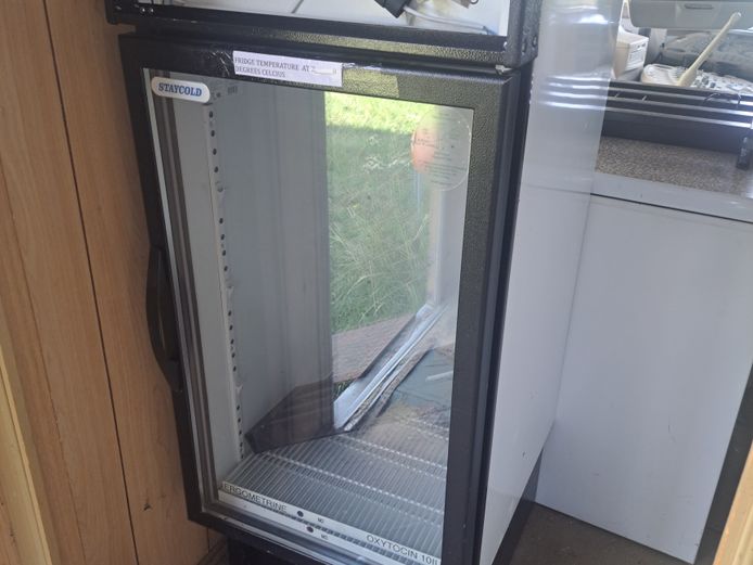 Display refridgerator
