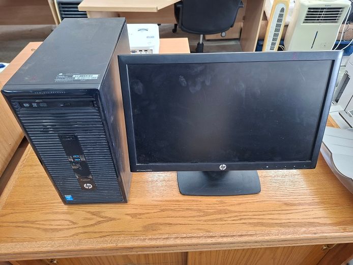 HP Desktop Computer set