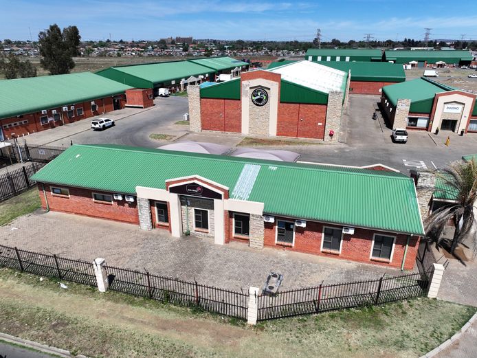 UNIT 17 SS EAST END BUSINESS PARK, BLOEMFONTEIN