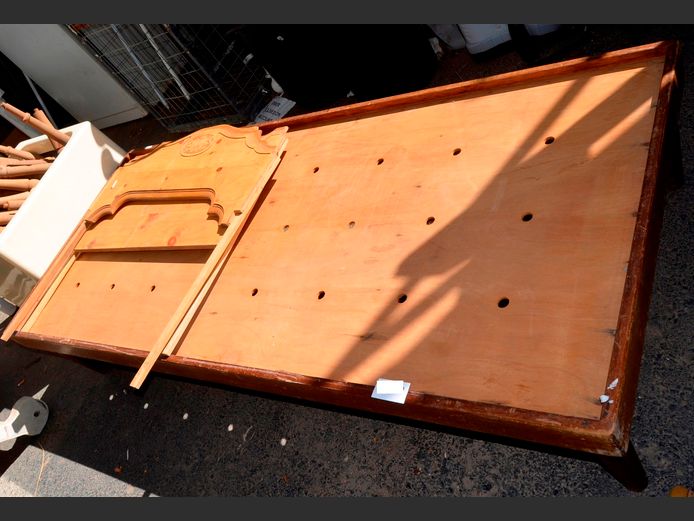 SINGLE DIVAN & 2 x HEADBOARDS