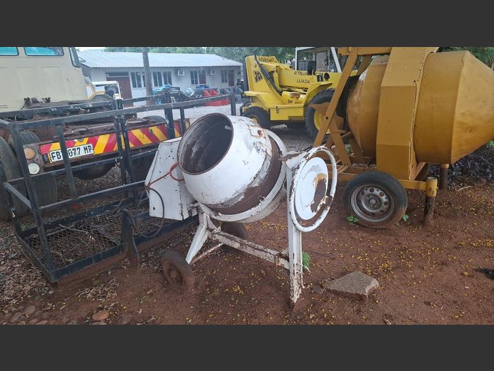 Electric Concrete Mixer