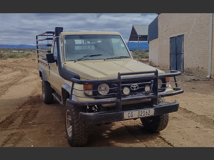 2006 Toyota Land Cruiser 4.2 Enkelkajuit