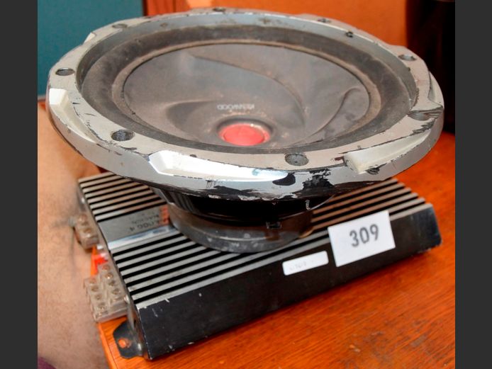 STAR SOUND CAR AMP & SPEAKER [Untested]