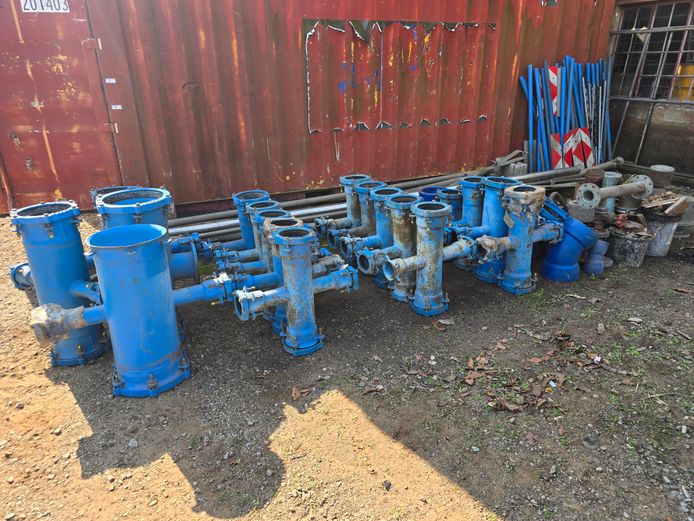 ASSORTED VALVES