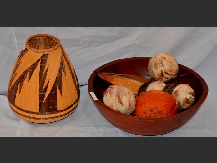 LARGE WOODEN BOWL, DECORATIVE BALLS, etc, 36cm Diameter x 14cm High & 27cm High