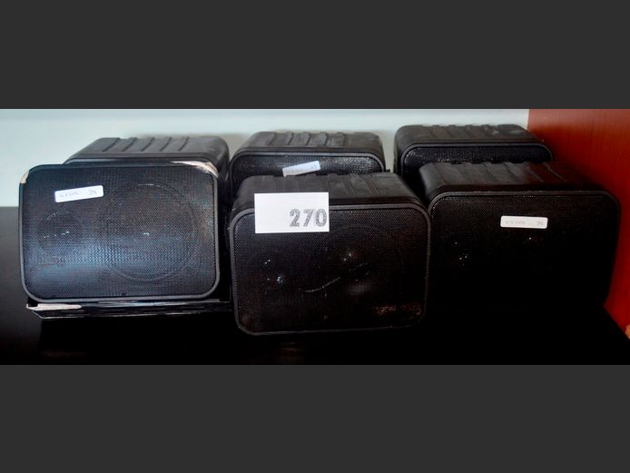 SET OF 6 MW INDOOR/OUTDOOR SPEAKERS [Untested]