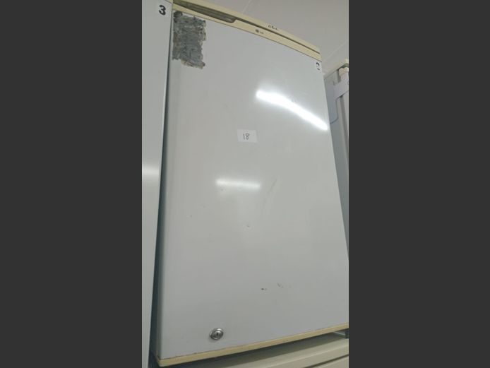 LG Bar Fridge - Tested