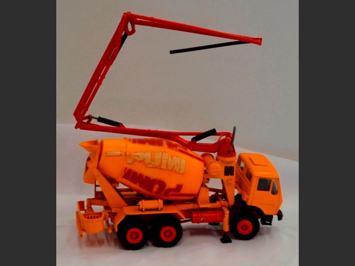 MERCEDES "READY MIX" MODEL CEMENT MIXING TRUCK