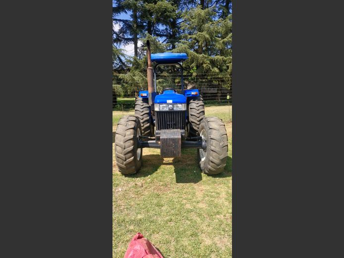 New Holland 6610 – 2 742 ure