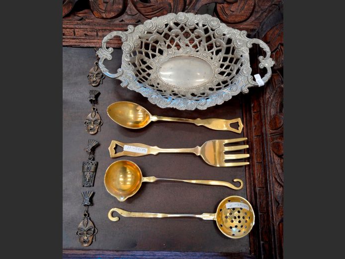 LOT: PEWTER SWEETS BASKET, LARGE BRASS SPOONS, etc