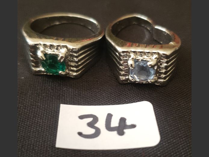 LOT:SILVER DRESS RINGS WITH GREEN & BLUE STONES [Damage to 1]