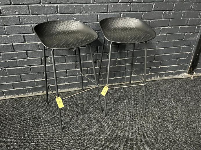 2 x Bar chairs