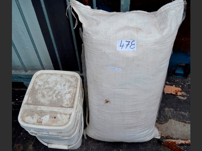 BAG OF MANURE & PLASTIC BUCKETS WITH MANURE