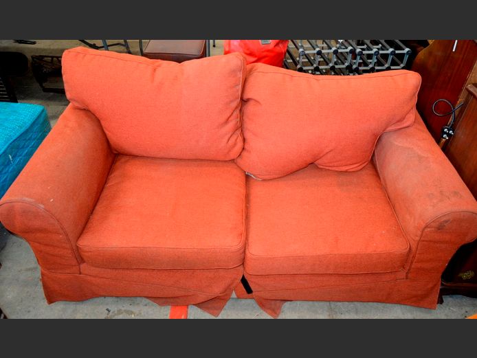 BURGUNDY UPHOLSTERED 2-SEATER COUCH, 180 x 90cm [Needs a good clean]