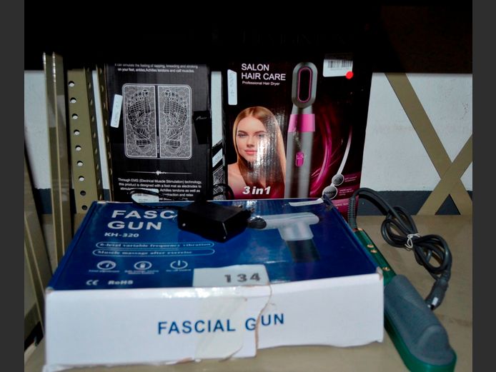 FACIAL MASSAGER, REMINGTON 2-IN-1 HAIR DRYER & A FOOT MASSAGER [Switch on]