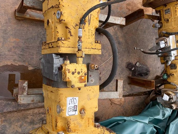  CATAPILLAR 385 MAIN HYDRAULIC PUMP