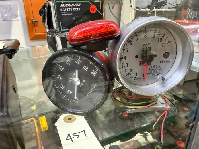 Lot of Speedometers 