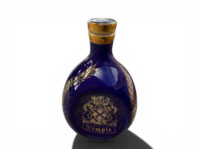 Haig “Dimple” Cobalt Blue Decanter (John Haig & Co.)