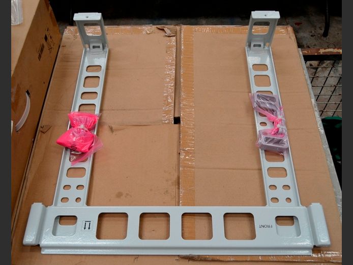 HEAVY DUTY WALL BRACKET WITH BOX, 69 x 67cm ### PLUS VAT ###