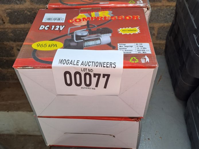 LOT OF 4 12V 4X4 AIR COMPRESSOR (NOT TESTED)