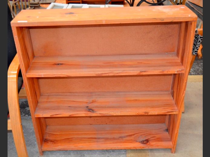 OREGON PINE 3-TIER BOOKSHELF, 90 x 22 x 92cm