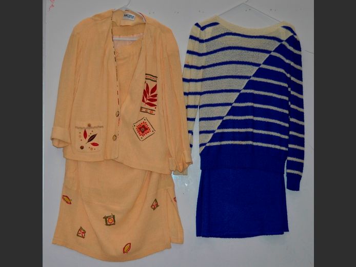 OBJECTIVES BLUE & WHITE JERSEY [Size M] & A NANCY BOLAN BEIGE JACKET & PANTS SET [Size XL]