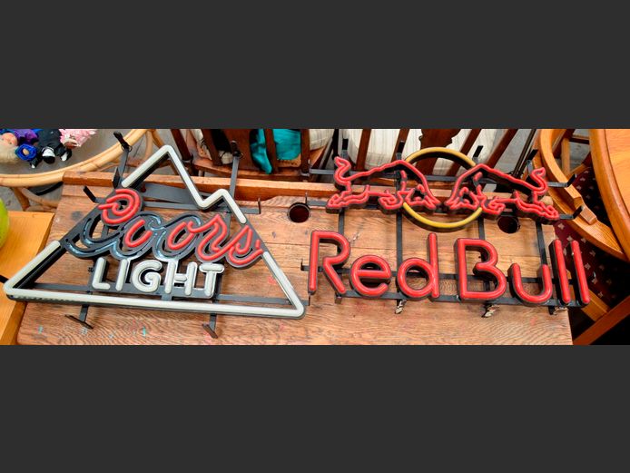 LOT OF 2 BAR LIGHTS: RED BULL, 56 x 36cm, & COORS LIGHT, 57 x 39cm [Untested]