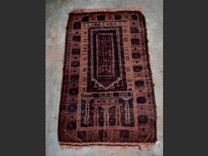 BROWN PERSIAN RUG, 135 x 83cm [Worn]