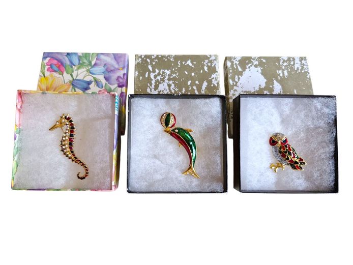 Vintage Gold Plated Brooches with Colored Stones