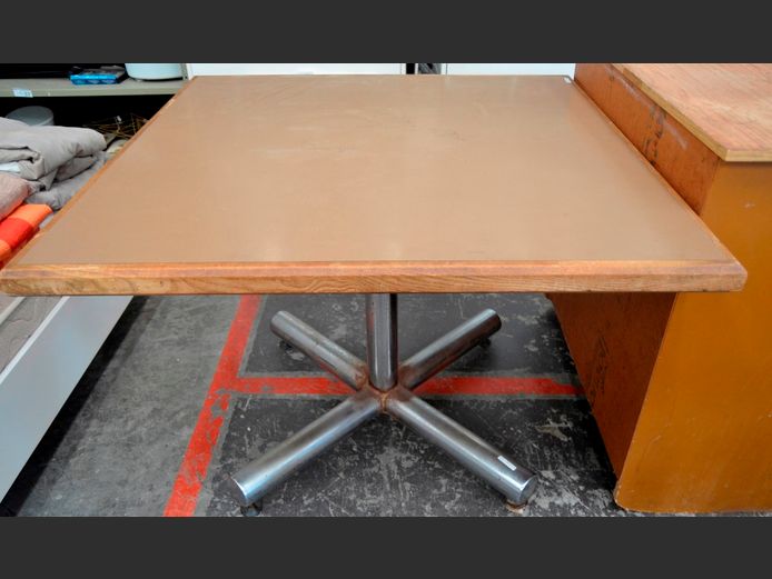 OAK & METAL 4-SEATER RESTAURANT TABLE, 100 x 100 x 73cm [Some rust to base]