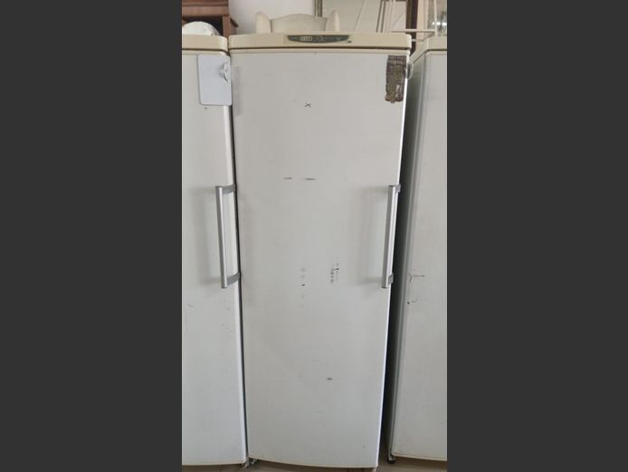 Defy Freezer - Untested