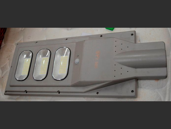 SOLAR STREET LIGHT, 65 x 24cm [Untested]