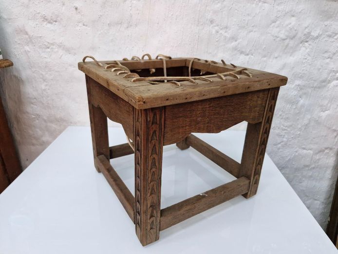 Antique Cape Dutch Style Wood & Riempie Footstool (Stofie)