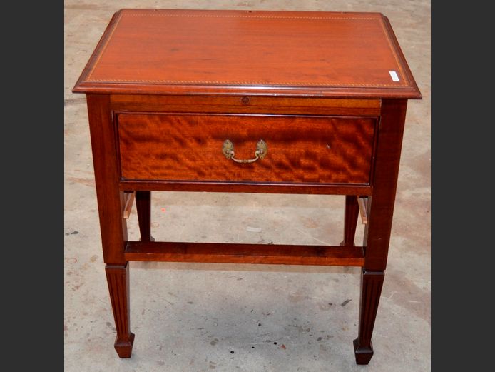 MAHOGANY INLAID SINGLE DRAWER BEDSIDE PEDESTAL, 62 x 45 x 67cm