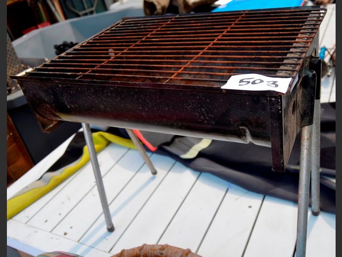 METAL MINI BRAAI, 45 x 33 x 46cm