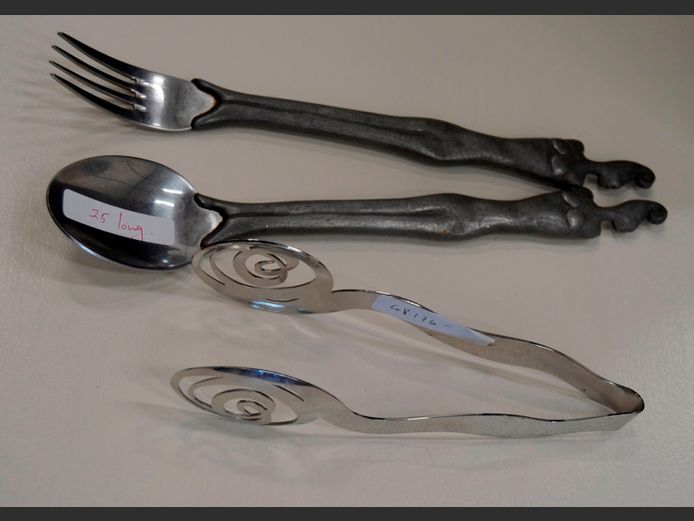 SET CARROL BOYES SALAD SERVERS, 25cm Long & ICE TONGS, 17cm Long