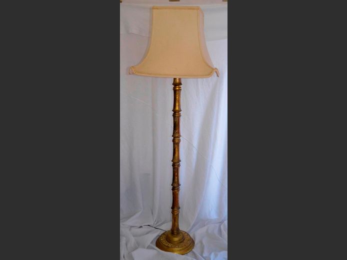 ORNATE BRASS STANDING LAMP WITH SHADE, 165cm High [Shade needs securing]