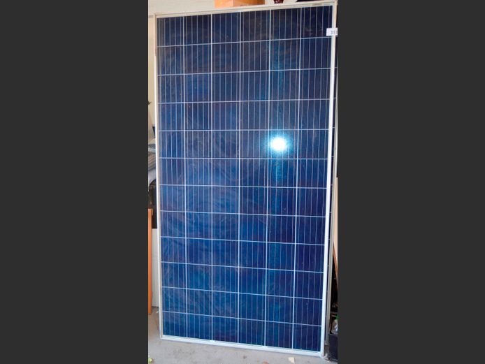 CANADIAN SOLAR 325W SOLAR PANEL, 196 x 99cm [Untested]