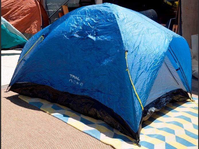 TIMBER CREEK DOME TENT [Condition unknown]