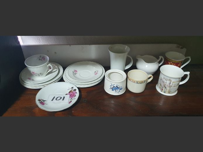 LOT: BAVARIA CAKE PLATES, SAUCERS, CUPS, etc