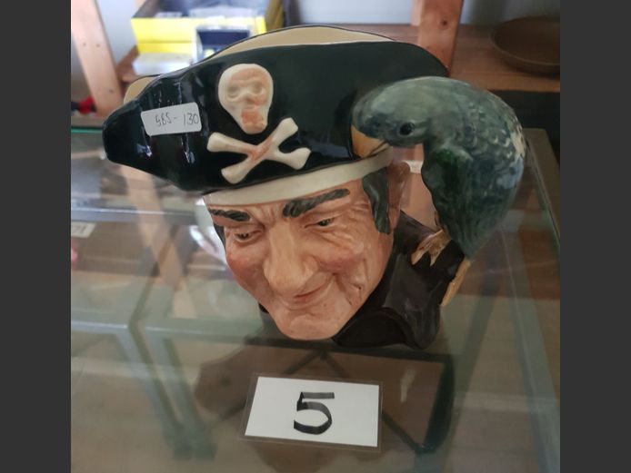 ROYAL DOULTON LONG JOHN SILVER CARACTER MUG