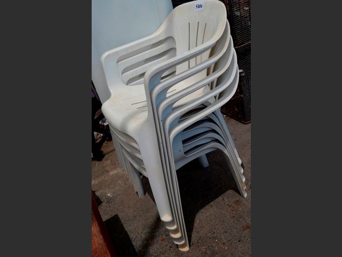 SET OF 5 WHITE PLASTIC PATIO CHAIRS