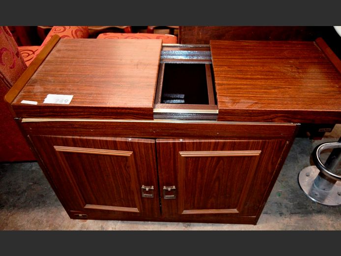 HOSTESS TROLLEY, 79 x 39 x 69cm [Incomplete, not working]