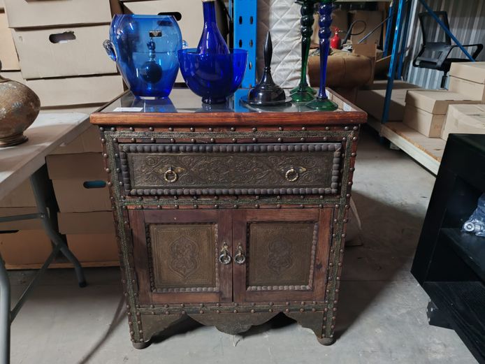 Moroccan Style Cabinet & Decorative Items (STC)